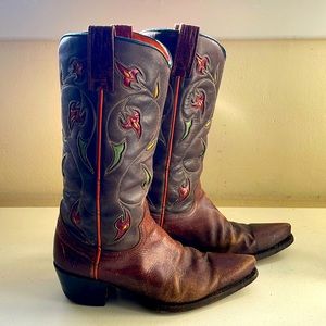 Vintage Frye Western boots, size 8